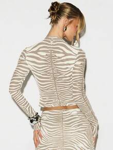 KIZN Body de manga larga con estampado de cebra, de malla transparente y ajustado - Caqui - Ver 2
