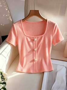 SHEIN Franclia Áo thun nữ tối giản màu mơ, cổ vuông, tay ngắn, ôm dáng, co giãn, thích hợp mặc hàng ngày, có cúc trang trí, thiết kế tối giản, mùa hè, đa năng. - Hồng - Xem 6