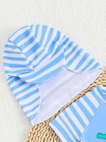 SHEIN 2pcs Newborn Crocodile Design Soft Knit Fabric Short Sleeve Blue And White Stripe,Summer,Cute,Beach Baby Boy Rash Guard Swimsuit With Hat Romper Set - Multicolor - View 6