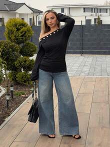 Jeta Ari Siren Gaze 2025 秋冬新品简约女式长袖露肩上衣金属孔眼领口，前卫，都市酷炫风格，个性单品，修身显瘦，派对吸睛，前卫设计，时尚前卫，黑色上衣 - 黑色 - 查看 3