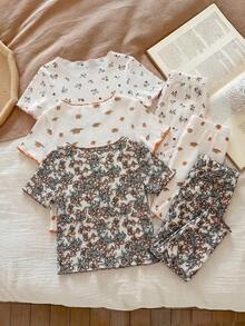 SHEIN LMoss Kids 女婴可爱卡通熊和花卉印花荷叶边圆领短袖上衣和裤子六件套休闲舒适针织睡衣套装 - 彩色 - 查看 2