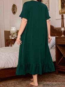 Trezura Robe midi confortable et décontractée de style rétro romantique de palais français, en tissu tricoté doux avec patchwork en dentelle blanche et nœud papillon vert foncé pour femmes grandes tailles - Vert sapin - Voir 2