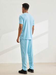 Driftmere Conjunto casual de verano de dos piezas para hombre, unicolor, cuello redondo, manga corta, chándal de verano azul bebé, conjunto coordinado para hombre, guía de regalos para el Día del Padre - Celeste - Ver 2
