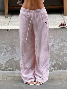 Flirla 女士夏季粉绿纹理竖条纹刺绣休闲低腰直筒裤，适合休闲、办公、休闲度假、学院风等场合穿着。 - 粉色 - 查看 5