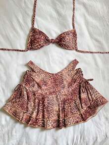 SHEIN Swim 3件套女士随机印花挂脖扭结迷你裙比基尼套装，春夏豹纹泳装，豹纹图案比基尼泳衣带裙沙滩装 - 彩色 - 查看 3