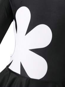 SHEIN 少女碎花连体泳衣，可爱休闲日常百搭，适合海滩度假、游泳运动、夏威夷度假等场合。 - 黑與白 - 查看 6