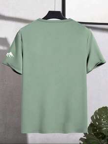 NEOREFINED Camiseta de manga corta con cuello redondo y estampado de montañas en verde para hombre, de verano - Verde - Ver 2