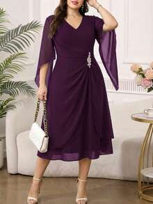 Reflora Vestido de mujer talla grande de unicolor y cuello en V elegante - Morado - Ver 1
