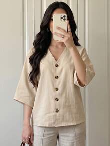 SHEIN Elenzya 女士V领单排扣休闲百搭日常衬衫 - 杏色 - 查看 5