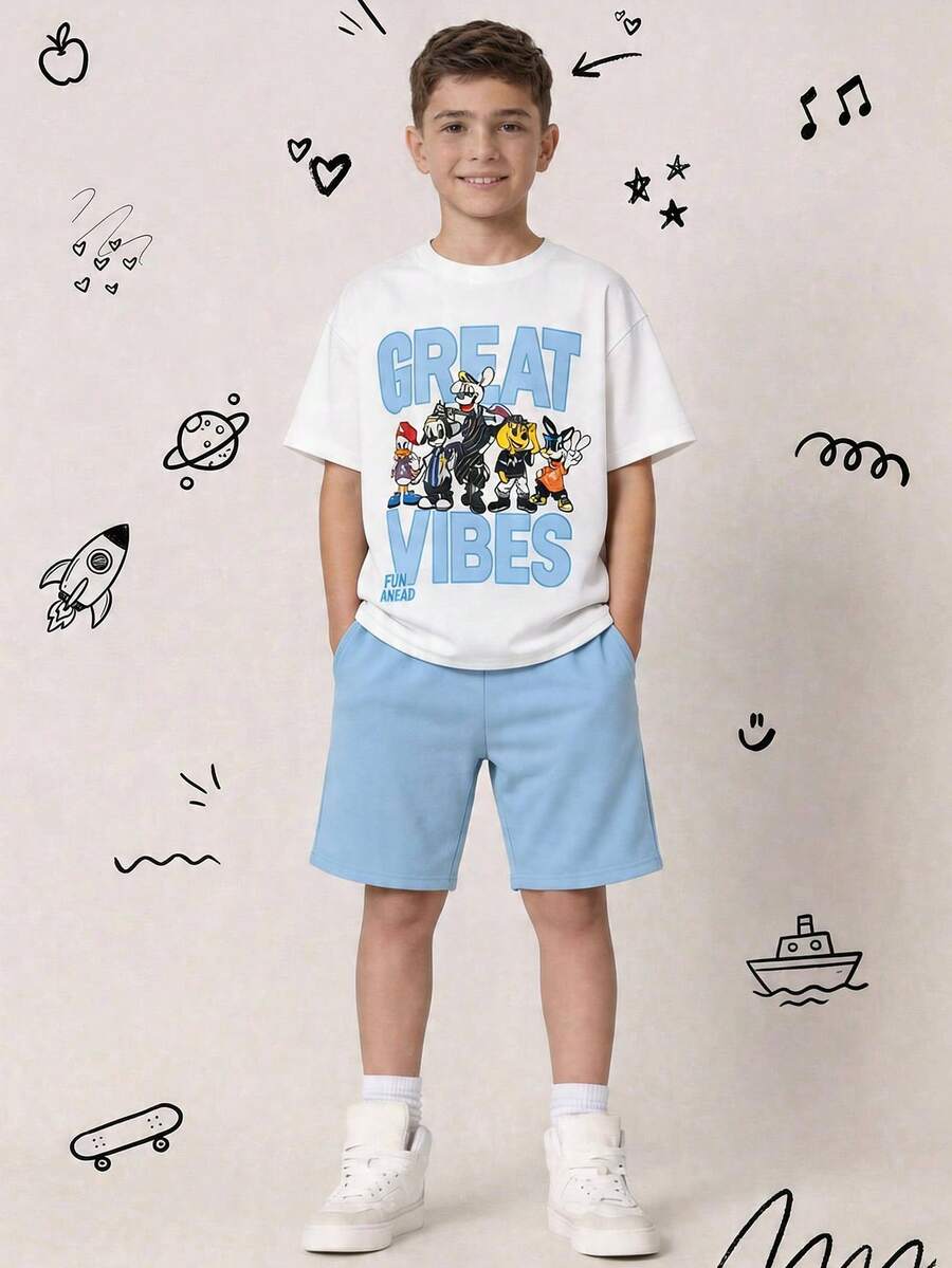 SHEIN 2件套儿童/青少年男童休闲卡通动物印花圆领宽松短袖白色T恤和蓝色短裤套装，运动服，Y2K风格，SS26，适合春夏、郊游、情人节、约会、旅行、度假、家庭聚会、返校、婚礼、派对、运动、生日等场合。