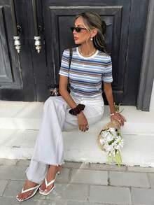 SHEIN Frenchy Áo thun nữ cổ tròn dáng rộng, họa tiết sọc phối màu retro, thích hợp cho các hoạt động ngoài trời, dạo phố, sân bay, đi làm, nghỉ mát biển, thể thao và tập luyện. - Nhiều màu - Xem 6