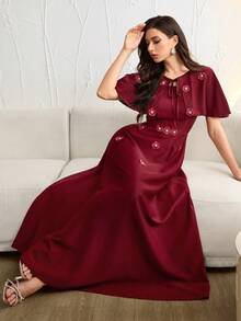 Modelyn Bộ 2 món gồm khăn choàng màu đỏ rượu vang thanh lịch và váy hai dây họa tiết hoa 3D, thích hợp cho mùa xuân/hè. - Màu Đỏ Sâu - Xem 10