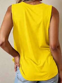 EMERY ROSE Women's Casual Solid Color Round Neck Tank Top, Versatile For Summer - Yellow - View 2