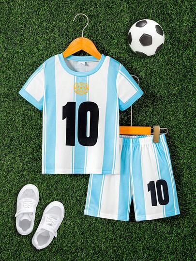SHEIN Set de 2 piezas que incluye camiseta de cuello redondo de manga corta y pantalones cortos con estampado del número 10 de fútbol para niño, adecuado para verano, actividades al aire libre, deportes, uso casual y vuelta al colegio