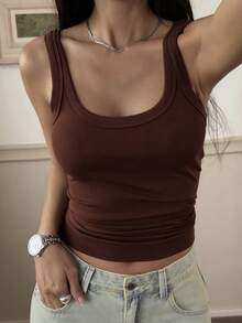 DAZY Top corto de punto acanalado de unicolor minimalista para uso casual y diario de verano para mujeres - Óxido marrón - Ver 5