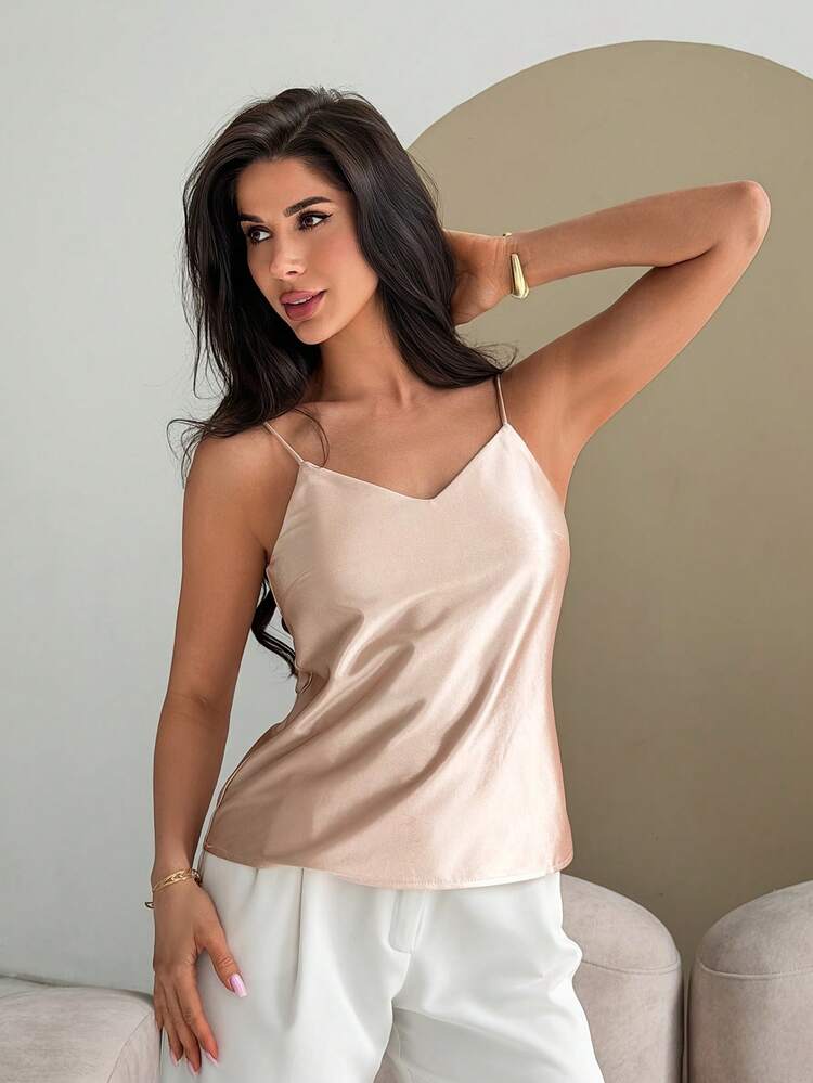 Women's Solid Color Spaghetti Strap Elegant Summer Vacation Camisole Top