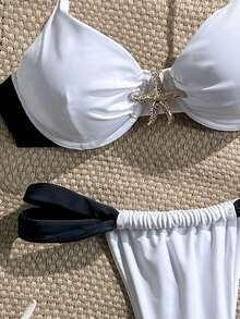 Bonvoyette Maiô Bikini de Praia Sexy com Decote Halter de Alça Fina em Contraste Preto e Branco com Decoração de Estrela-do-mar, Conjunto de Maiô Bikini de 2 Peças com Suporte para Mulheres, Maiô de Verão - Branco - Visão 8