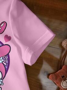 HELLO KITTY AND FRIENDS | SHEIN 女婴卡通印花短袖上衣，全身印花 - 白色 - 查看 5