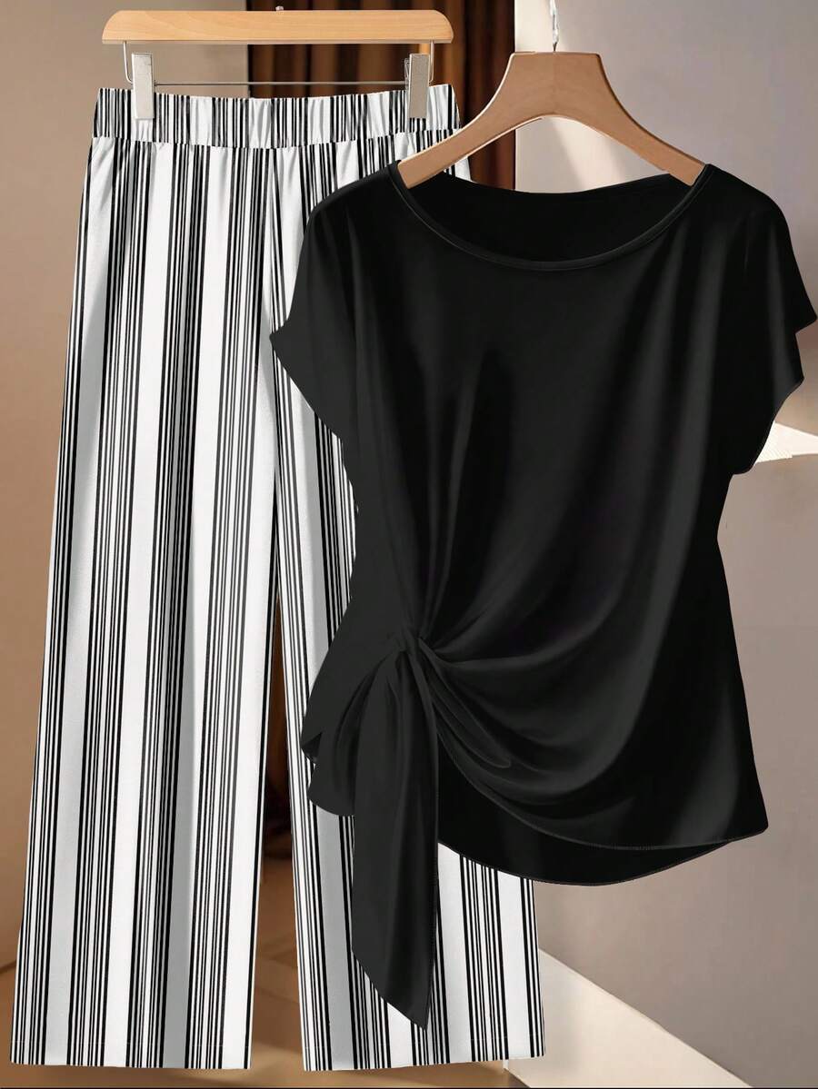 SHEIN VCAY Bộ đồ 2 món cỡ lớn họa tiết kẻ sọc giản dị, thích hợp cho mùa hè. - Nhiều màu - Xem 1