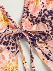 SHEIN Unity Conjunto de Duas Peças com Estampa Floral de Leopardo, Cropped com Decote em V e Costas Abertas, e Saia Míni com Babados, Design Casual, Sexy e Ideal para Férias e Festas, Primavera/Verão - Castanho - Visão 4