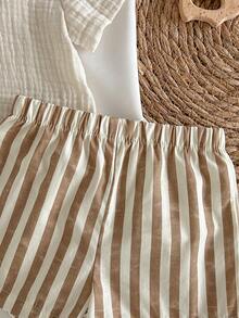 Newborn Baby Girl Solid Color Lapel Short Sleeve Cardigan Shirt And Elastic Waist Shorts 2-Piece Set - Multicolor - View 5