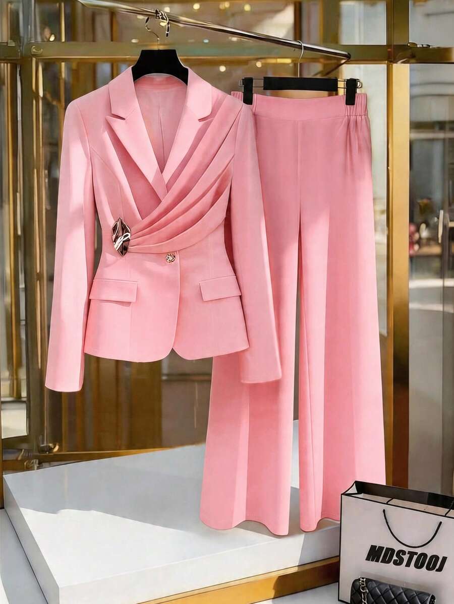 Bộ đồ nữ 2 mảnh màu vàng thanh lịch mùa xuân, kiểu dáng công sở, cạp chun xòe, có cúc trang trí, xếp ly. - Hồng - Xem 1