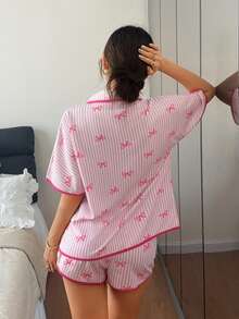 Napfluff Bộ đồ ngủ nữ tay ngắn in họa tiết sọc dễ thương với nơ thắt cổ và quần short màu hồng. - Hồng - Xem 2