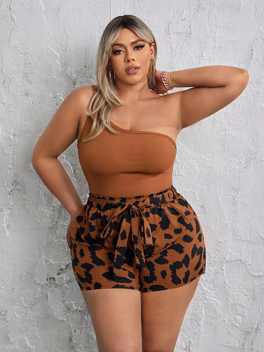SHEIN SXY Kích thước lớn Một bờ vai Sọc Top Cây trồng Và Quần Short có thắt lưng Bộ - màu nâu - Xem 1
