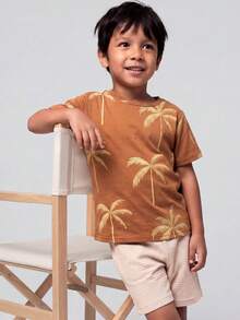 Maija Kids Maija Kids 两件套儿童男童休闲时尚度假宽松椰树印花短袖Polo衫和卡其色短裤套装，适合日常穿着、海滩、度假、派对、春夏季节。 - 彩色 - 查看 6