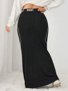 Mulvari Plus Size Letter Print Knit Band Casual Skirt With Pockets - Black - View 3