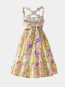 Emery Rose Kids Emery Rose Kids 少女碎花荷叶边度假连衣裙，女童碎花褶皱短裙，后背交叉花朵绑带和蝴蝶结，适合夏季，可作花童礼服、少女连衣裙、青少年碎花连衣裙、年轻女士连衣裙、碎花连衣裙。 - 紫色 - 查看 2