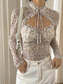 DAZY Ditsy Floral Fitted Tie-Neck Cutout Long Sleeve Sexy Autumn Blouse For Women Going Out Golf Tops Pastal School Vacation - Apricot - View 4