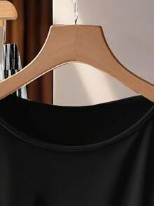 SHEIN VCAY Bộ đồ 2 món cỡ lớn họa tiết kẻ sọc giản dị, thích hợp cho mùa hè. - Nhiều màu - Xem 3