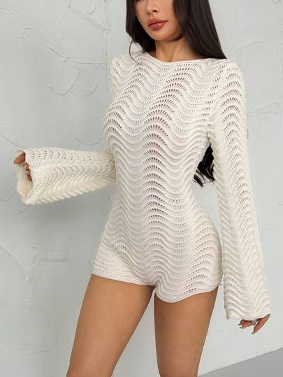 SHEIN PETITE Trang phục dự tiệc cưới kiểu miền Tây thường ngày, phù hợp cho kỳ nghỉ, lễ tốt nghiệp, lễ hội âm nhạc Phục Sinh, bộ jumpsuit dệt kim hở lưng tay loe kiểu bohemian thanh lịch, chất liệu nhiệt đới, thích hợp cho nữ mùa thu đông, lễ hội Carnival.