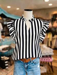 SHEIN Áo kiểu nữ cổ chữ V tay ngắn, họa tiết hoa, phong cách lãng mạn cho kỳ nghỉ. - Đen và trắng - Xem 2