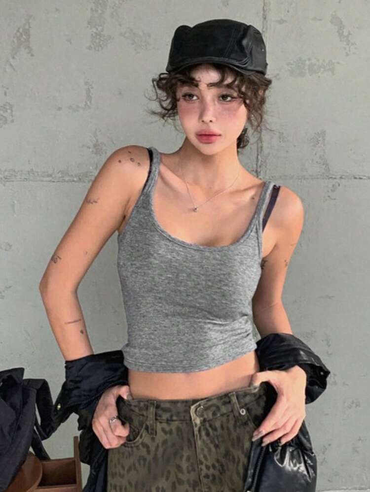 Women's Solid Color Spaghetti Strap Sleeveless Fitted Cropped Casual Tank Top