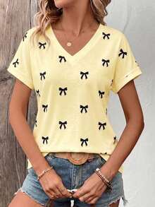 EMERY ROSE Women's Bow Print V-Neck Short Sleeve Casual T-Shirt - Multicolor - View 5