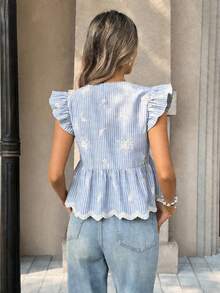 Pariaura Bộ sưu tập mùa hè: Áo croptop cổ chữ V màu xanh Pháp - được tô điểm bằng tay áo bồng bềnh tinh tế, viền ren lượn sóng, thêu họa tiết tỉ mỉ và dây rút điều chỉnh eo, chiếc áo croptop tôn dáng này dễ dàng làm nổi bật vẻ nữ tính của bạn. - Màu xanh lam - Xem 2