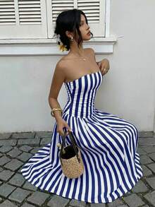 SHEIN EZwear 女士复古海军风撞色条纹印花荷叶边下摆无肩带连衣裙，适合度假、秋季时尚、婚礼宾客、生日派对、户外活动穿着 - 彩色 - 查看 4