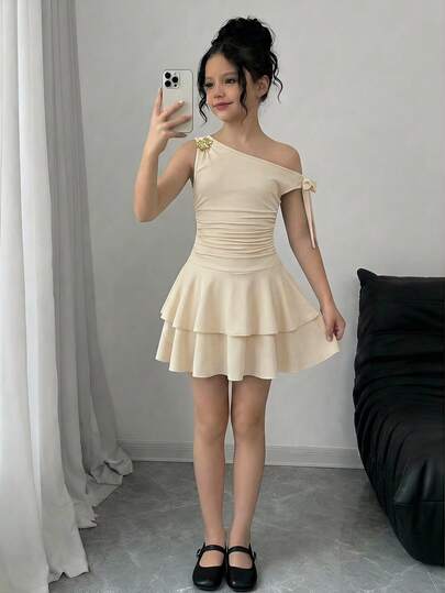 Firerie Kids Firerie Kids Tween Girl Casual Asymmetrical Shoulder Ruched Metallic Rose Decor Sleeveless Cake Dress, Elegant Princess, Formal Wear, Sibling Outfit, Party Dress, Birthday Sister Outfit, Suitable For Girls Daily Wear, Festivals, Family Gatherings And Special Occasions, Sibling Style Outfit, Spring/Summer, Vacation, Cute, Elegant, Sweet, Retro, Fashionable. Matching For Mom And Daughter, Sisters
