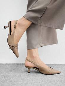 CUCCOO BIZCHIC Zapatos de mujer de tacón de aguja con punta afilada, correa trasera con hebilla, escote bajo, versátiles para uso diario, tacón de gatito, zapatos de mujer de PU brillante - Gris Claro - Ver 3