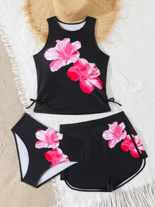 SHEIN 少女三件套吊带泳衣套装，黑色底粉色花卉印花，包含吊带露脐上衣、侧边系带可调节泳裤和保守短裤，面料柔软亲肤，适合海滩、度假和游泳。 - 黑色 - 查看 5
