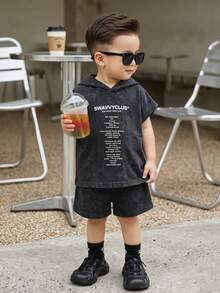 SHEIN Playful Pals 男婴黑色水洗套头卫衣搭配黑色运动短裤，饰有图案，适合日常外出、校园穿着、家庭聚会、生日派对、休闲拍照、情人节等场合。 - 黑色 - 查看 8