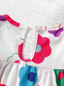 SHEIN 1件女嬰白色花卉夏季可愛派對洋裝 幼兒女嬰波西米亞風雛菊印花荷葉邊飛袖A字版型柔軟陽光裙 母親節穿搭 - 白色 - 查看 6