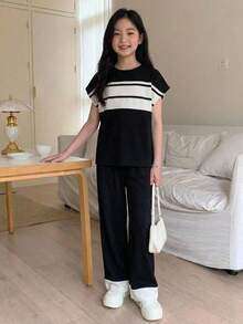 SHEIN 少女针织T恤套装，包括T恤和裤子，撞色拼接两件套，休闲日常时尚，宽松舒适，百搭实用。 - 黑與白 - 查看 3