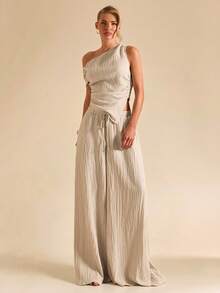 SHEIN BAE Bộ đồ 2 món màu mơ gồm áo tay ngắn bất đối xứng vai và quần ống rộng cạp cao, thích hợp cho các chuyến đi chơi mùa hè, kỳ nghỉ và đi biển. - Màu be - Xem 6