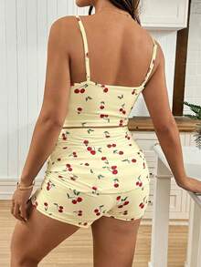 SHEIN Setelan 2pcs Atasan Camisole Motif Cherry untuk Ibu Hamil dan Celana Pendek dengan Pinggang yang Dapat Diatur, Bertema Piala Dunia - Kuning - View 2