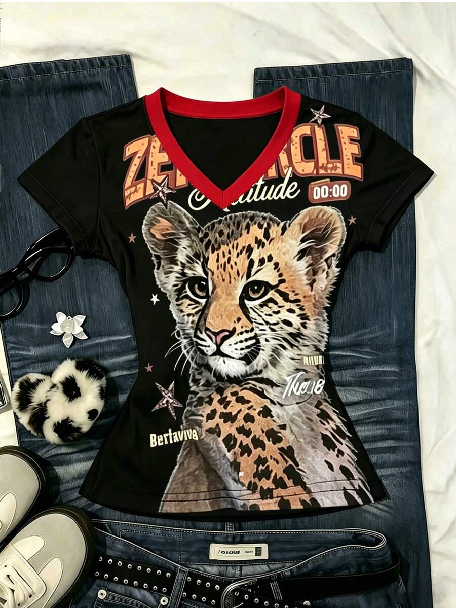 Camiseta casual de mujer con cuello en V y manga corta con estampado de leopardo - Multicolor - Ver 1