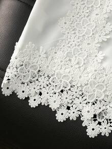 SHEIN Franclia Áo kiểu nữ mùa hè phong cách Pháp thanh lịch, cổ bẻ, không tay, phối họa tiết hoa, dáng ngắn, thoải mái, đa năng. - trắng - Xem 6