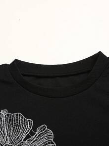 SHEIN Tween Girl Knit Black & White Contrast Beaded Floral Loose Casual Dress - Black - View 4